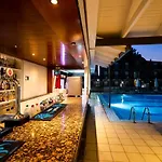 Perkes Complex (adults Only) Szálloda 3*