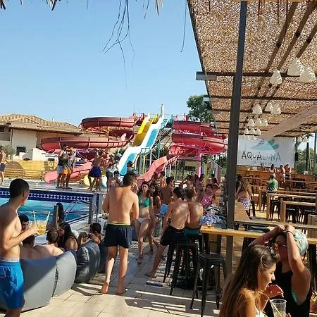 Perkes Complex (adults Only) 3*