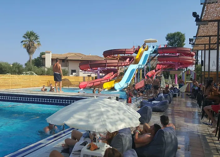 Perkes Complex (adults Only)