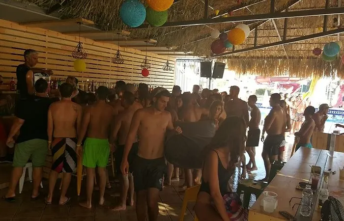 Perkes Complex (adults Only) Hotell 3*