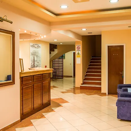 Perkes Complex (adults Only) Laganas