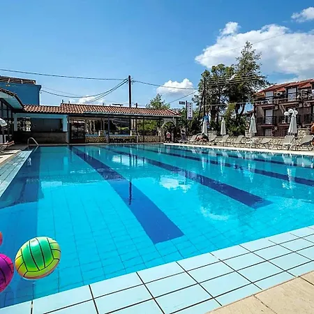 Hotel Perkes Complex (adults Only) 3*