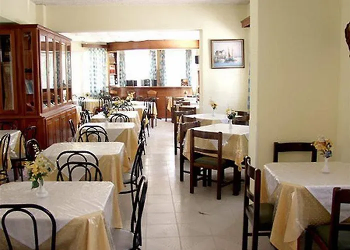 Perkes Complex (adults Only) Otel