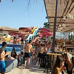 Perkes Complex (adults Only) 3*