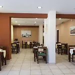 Perkes Complex (adults Only) 3*